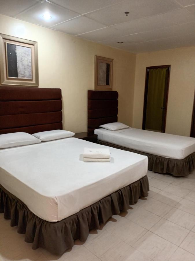 Mactan Pension House Lapu-Lapu City Buitenkant foto
