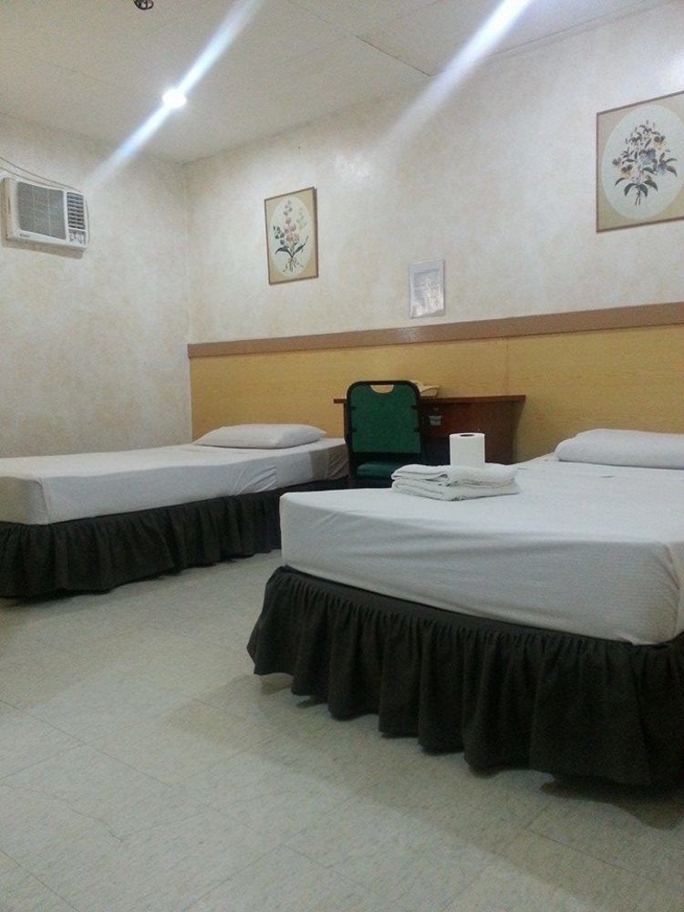 Mactan Pension House Lapu-Lapu City Buitenkant foto